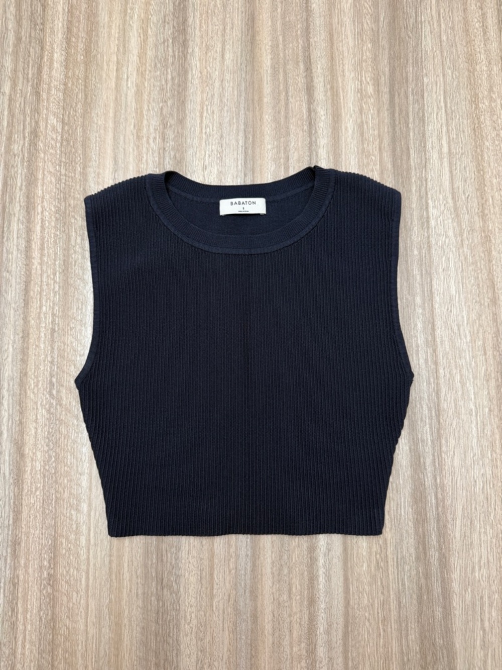 Aritzia Babaton Sculpt Knit Muscle Cropped Tank Size Small Ribbed Navy Color